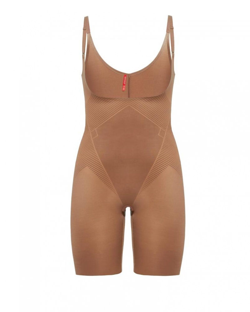 Spanx Thinstincts® 2.0 Open-Bust Mid Cut-Thigh Bodysuit Kadın Cafe Au Lait | QUILVD183